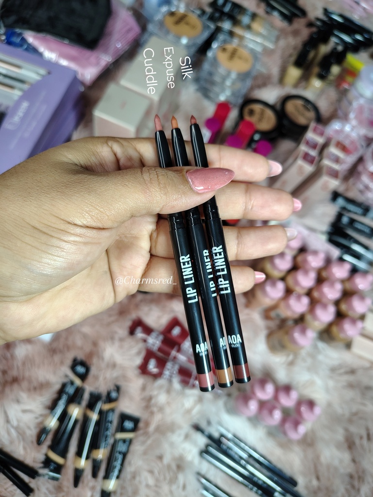 Lip liner AOA 