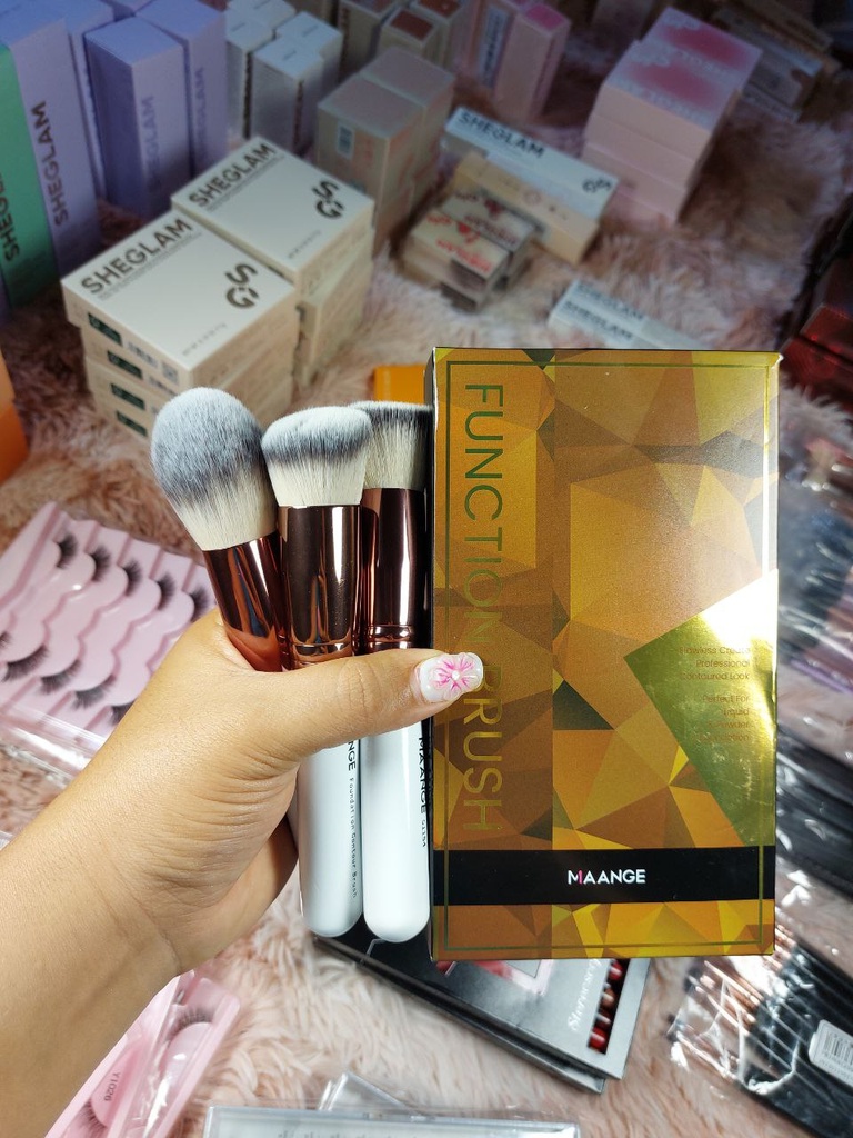 Brochas MAANGE Blancas (Rostro - 4pcs ) 